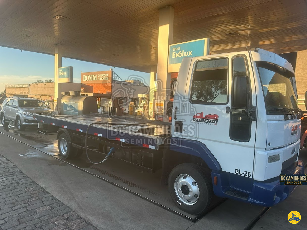 CAMINHAO FORD CARGO 816 Plataforma Guincho 3/4 4x2 BC Caminhões Seminovos RIBEIRAO PRETO SÃO PAULO SP