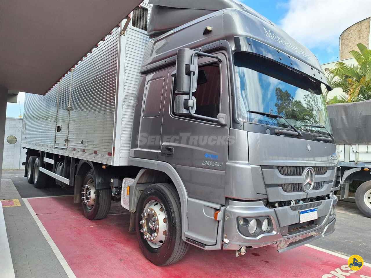CAMINHAO MERCEDES-BENZ MB 3030 Baú Furgão BiTruck 8x2 SelecTrucks - São Bernardo do Campo SP - Matriz  SAO BERNARDO DO CAMPO SÃO PAULO SP