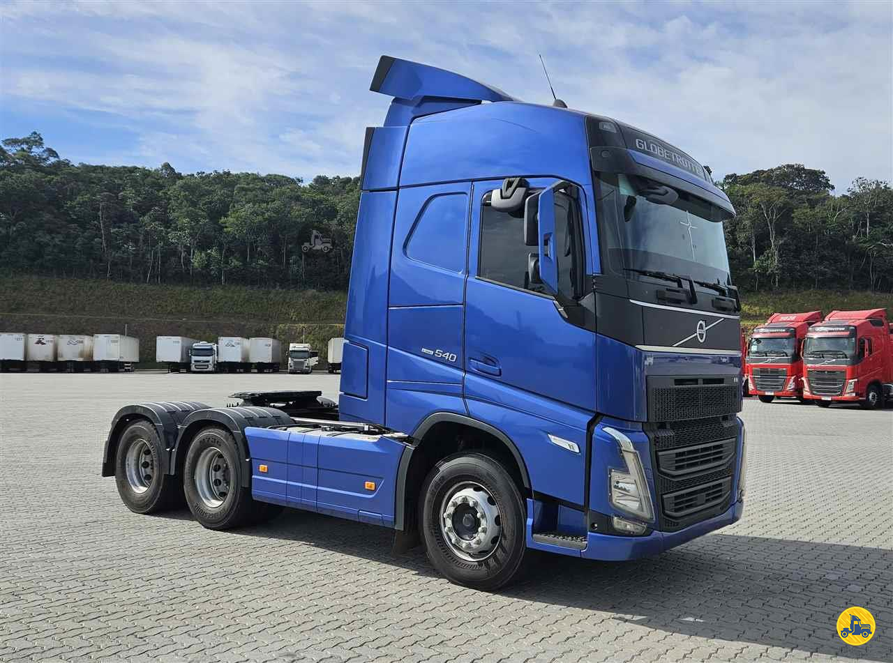CAMINHAO VOLVO VOLVO FH 540 Cavalo Mecânico Cavalo 6x4 Raça Transportes ITAPECERICA DA SERRA SÃO PAULO SP