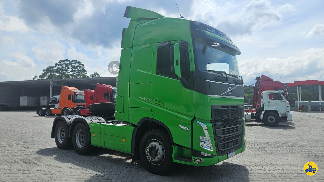CAMINHAO VOLVO VOLVO FH 540 Cavalo Mecânico Cavalo 6x4 Raça Transportes ITAPECERICA DA SERRA SÃO PAULO SP