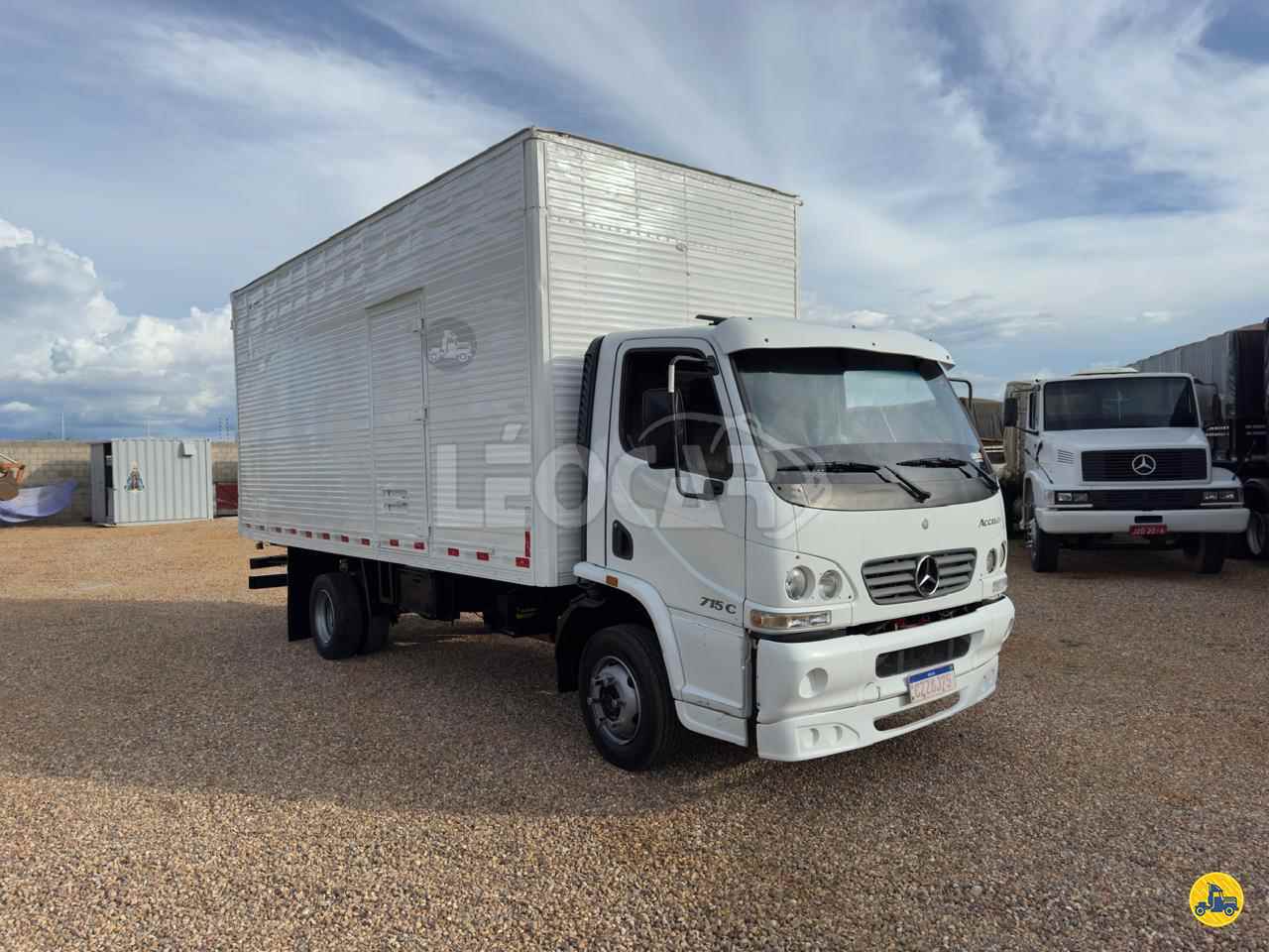 CAMINHAO MERCEDES-BENZ MB 715 Baú Furgão 3/4 4x2 Leocar Caminhões PRIMAVERA DO LESTE MATO GROSSO MT