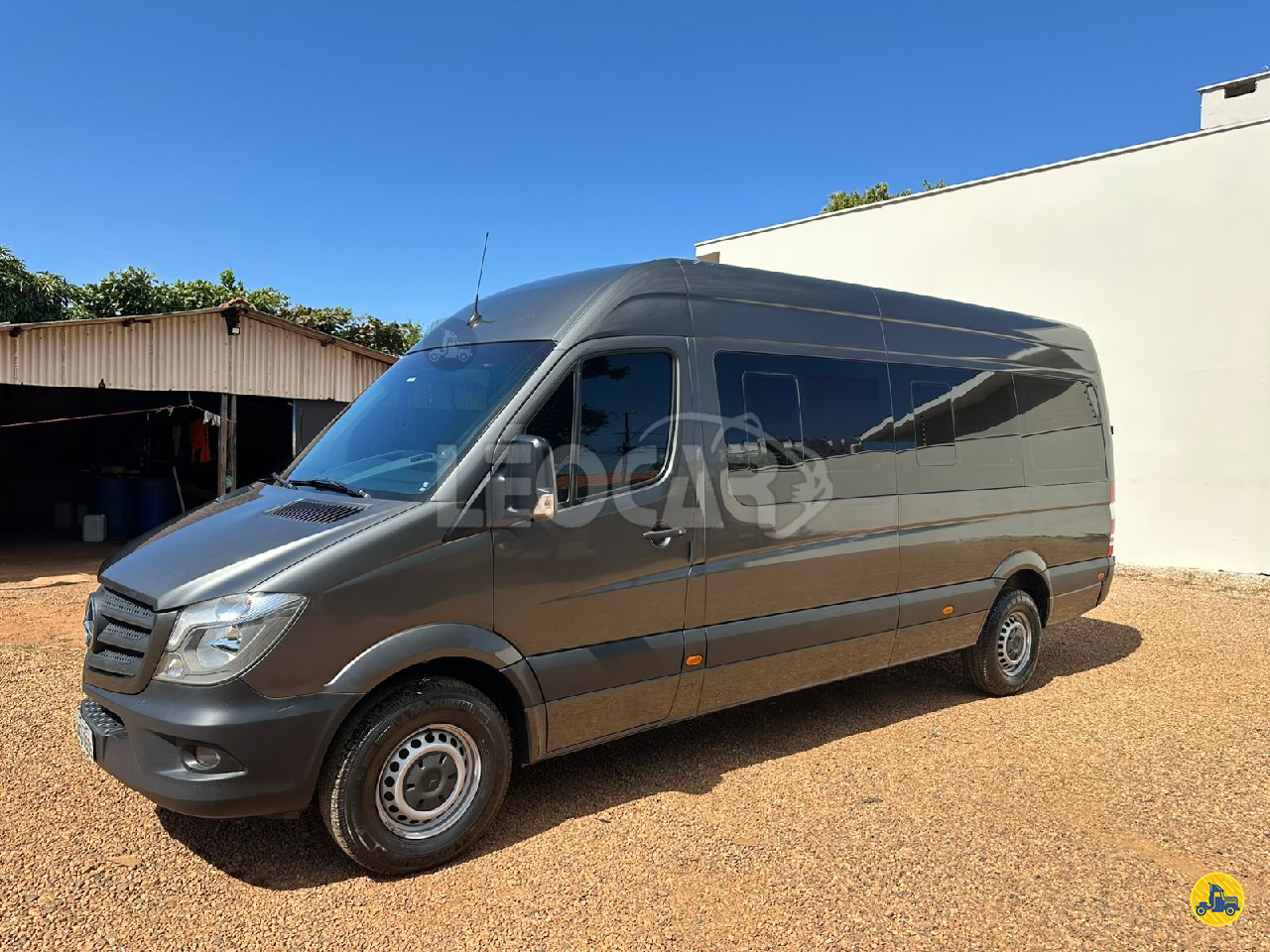 VANS MERCEDES-BENZ Sprinter VAN 415 Leocar Caminhões PRIMAVERA DO LESTE MATO GROSSO MT