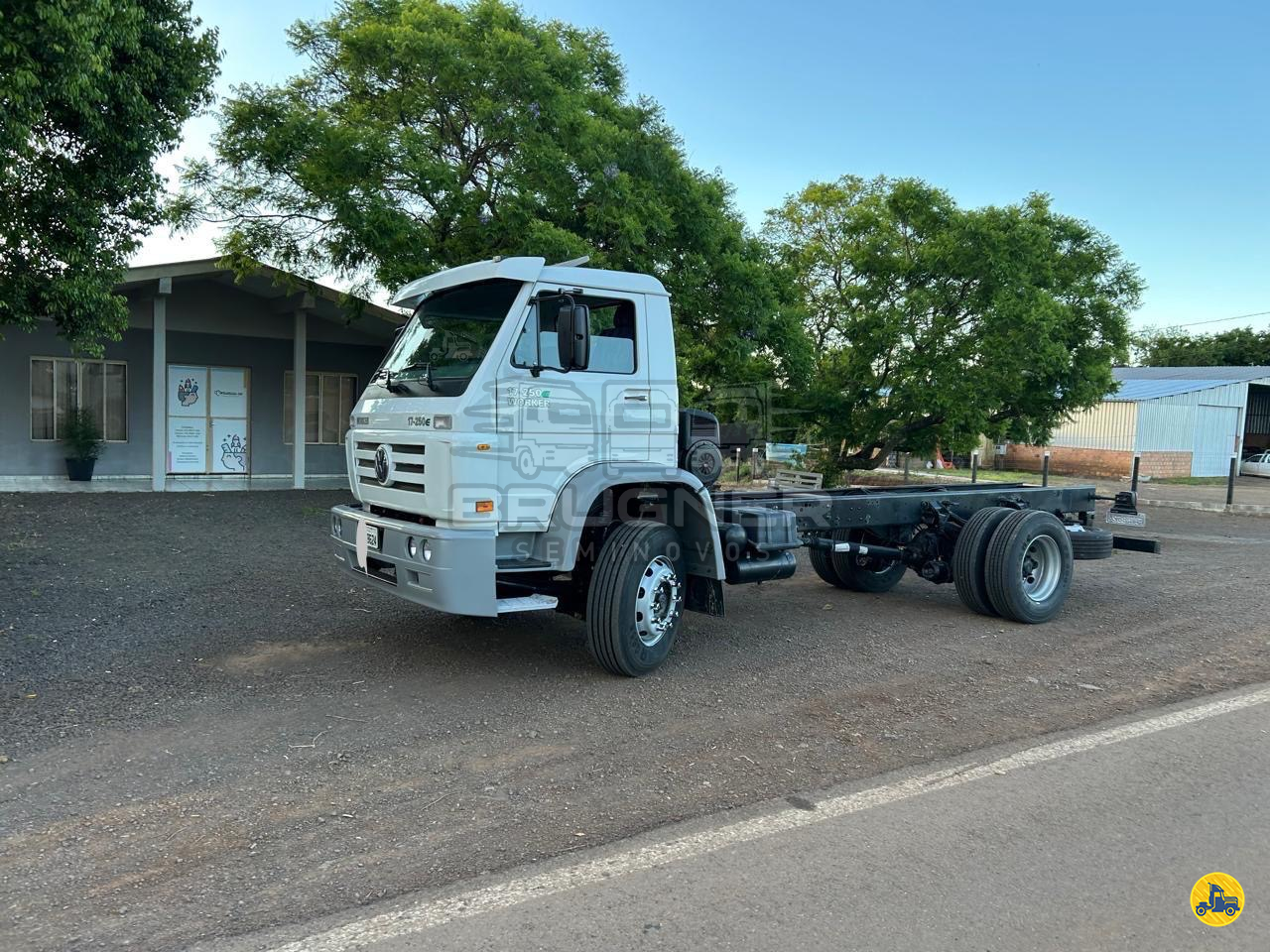CAMINHAO VOLKSWAGEN VW 17250 Chassis Toco 4x2 Brugner Seminovos SAO JOAO DA URTIGA RIO GRANDE DO SUL RS