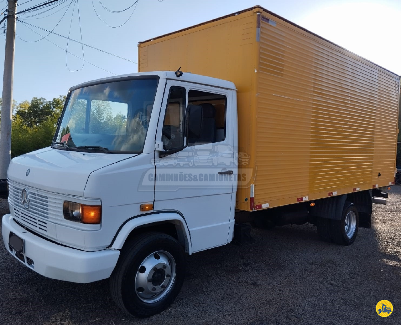 CAMINHAO MERCEDES-BENZ MB 710 Baú Furgão 3/4 4x2 Caminhões & Camionetas PASSO FUNDO RIO GRANDE DO SUL RS