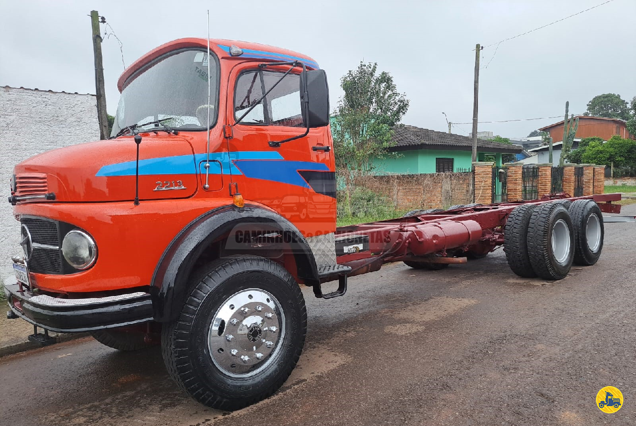 CAMINHAO MERCEDES-BENZ MB 2213 Chassis Truck 6x4 Caminhões & Camionetas PASSO FUNDO RIO GRANDE DO SUL RS