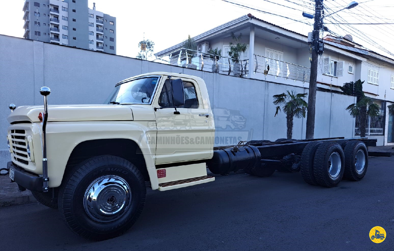 CAMINHAO FORD F22000 Chassis Truck 6x4 Caminhões & Camionetas PASSO FUNDO RIO GRANDE DO SUL RS
