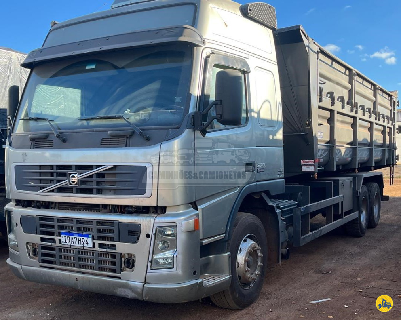CAMINHAO VOLVO VOLVO FM 370 Caçamba Basculante Truck 6x2 Caminhões & Camionetas PASSO FUNDO RIO GRANDE DO SUL RS