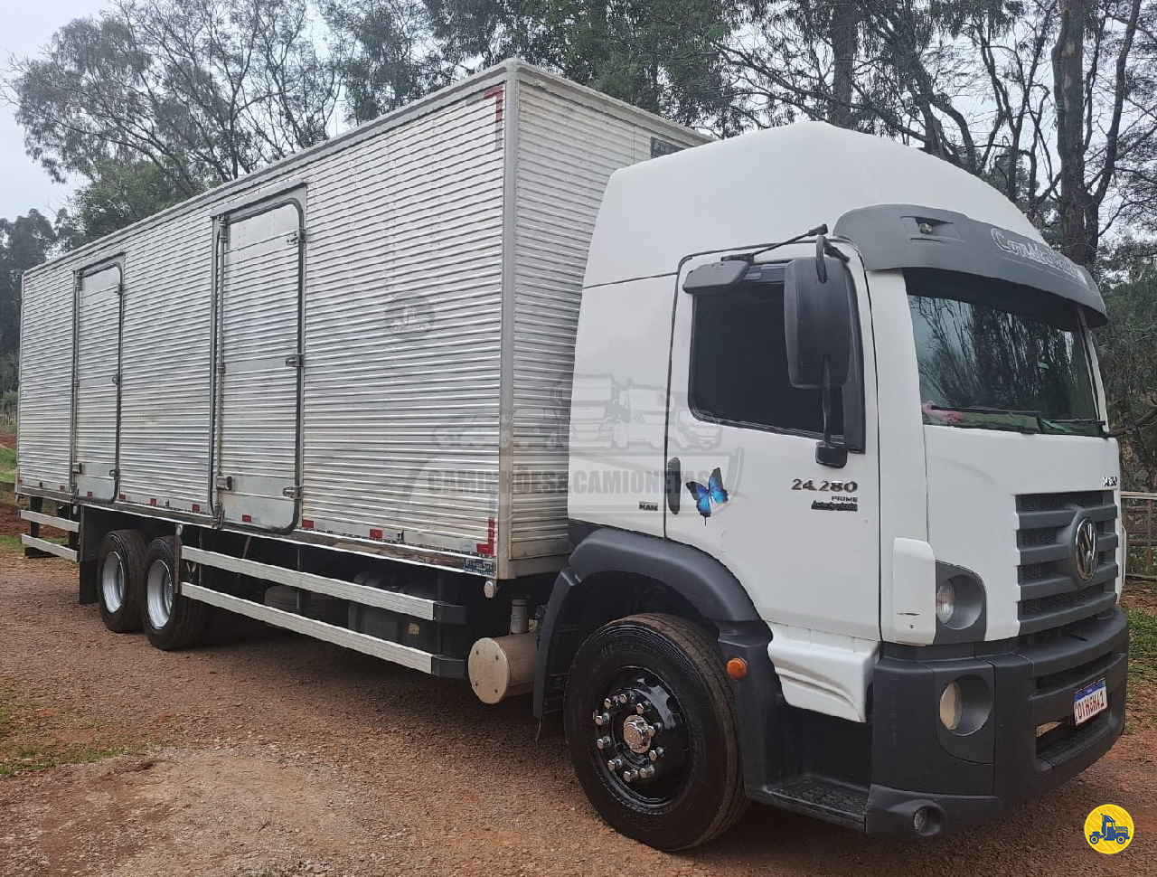 CAMINHAO VOLKSWAGEN VW 24280 Baú Furgão Truck 6x2 Caminhões & Camionetas PASSO FUNDO RIO GRANDE DO SUL RS