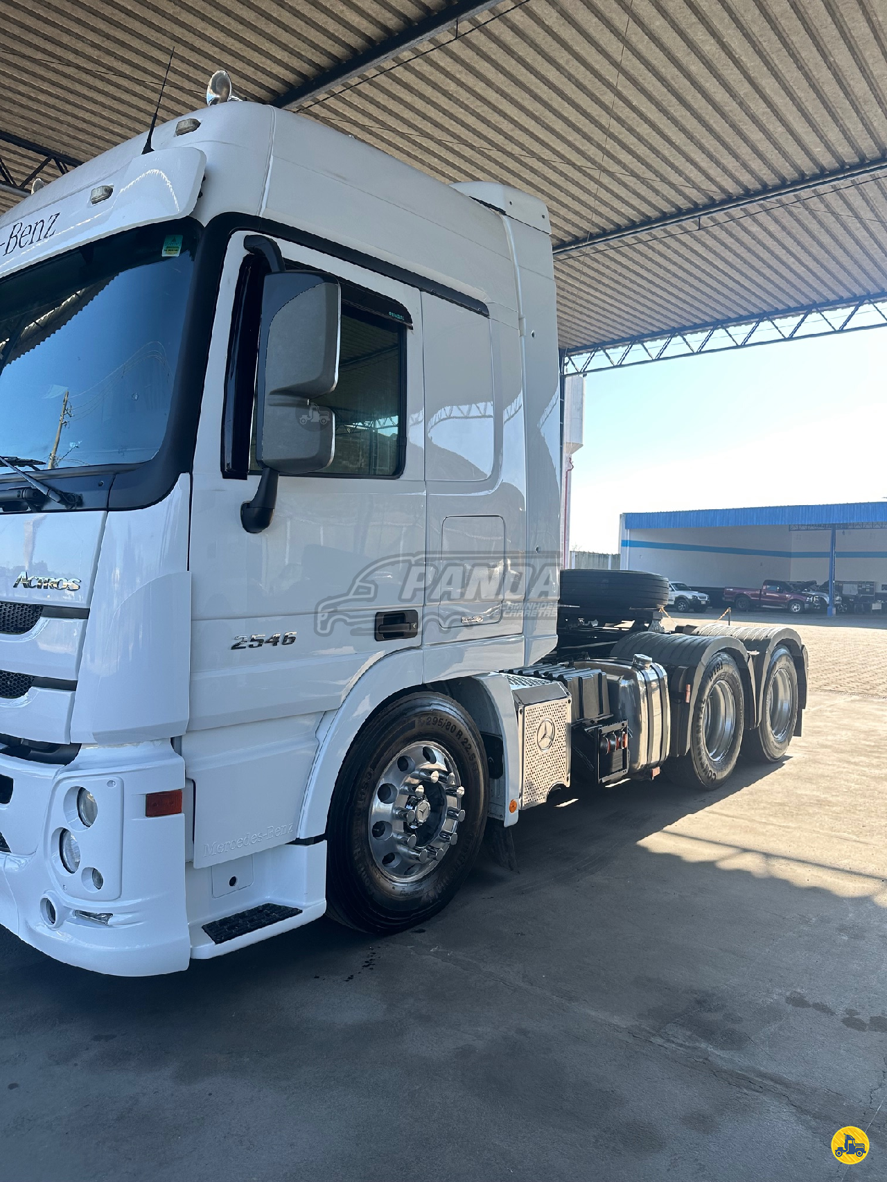 CAMINHAO MERCEDES-BENZ MB 2546 Cavalo Mecânico Truck 6x2 Panda Caminhões LORENA SÃO PAULO SP