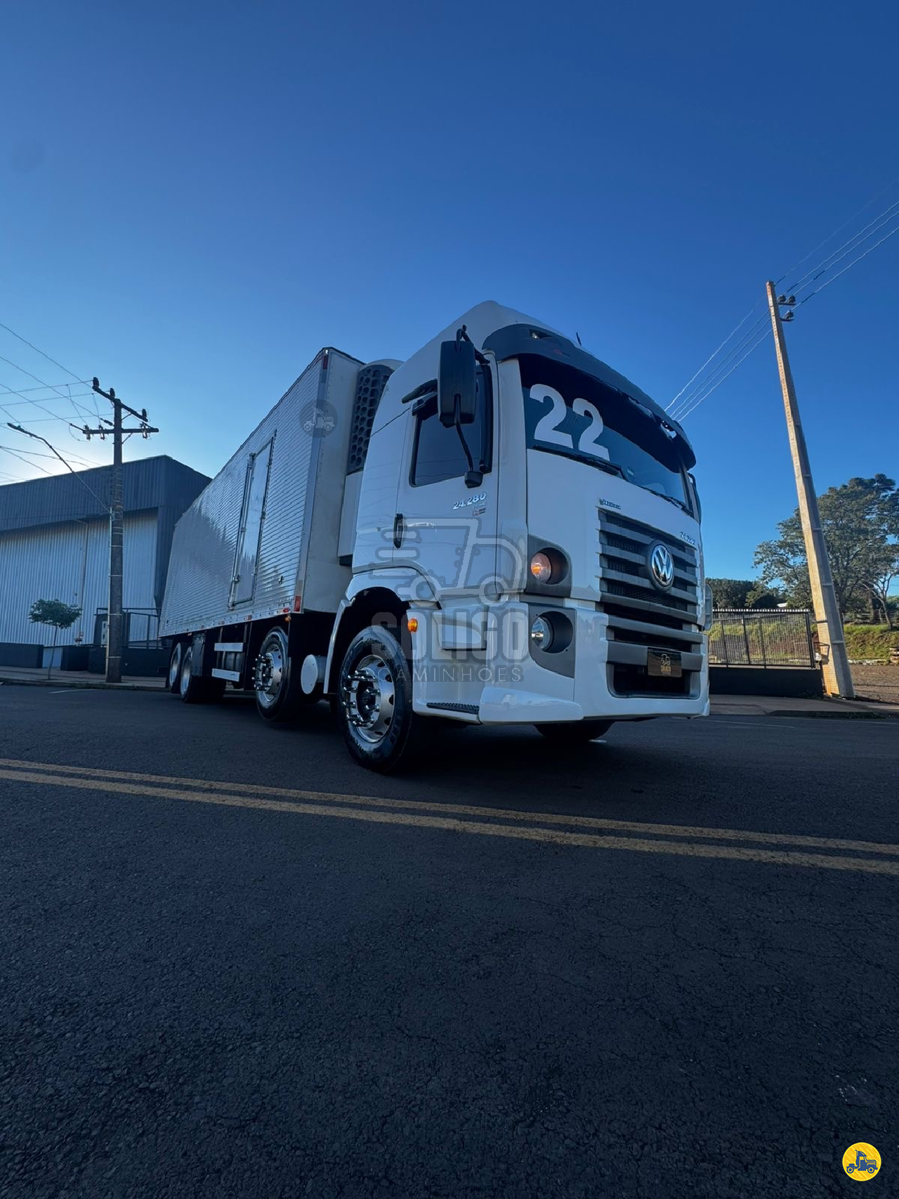 CAMINHAO VOLKSWAGEN VW 24280 Baú Frigorífico Cavalo 8x2 SOLIGO Caminhões  PINHALZINHO SANTA CATARINA SC