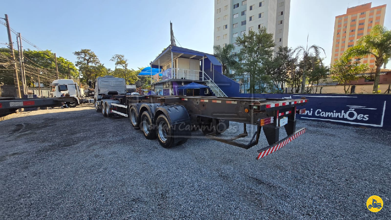 CARRETA SEMI-REBOQUE PORTA-CONTAINER Osmani Caminhões SAO BERNARDO DO CAMPO SÃO PAULO SP
