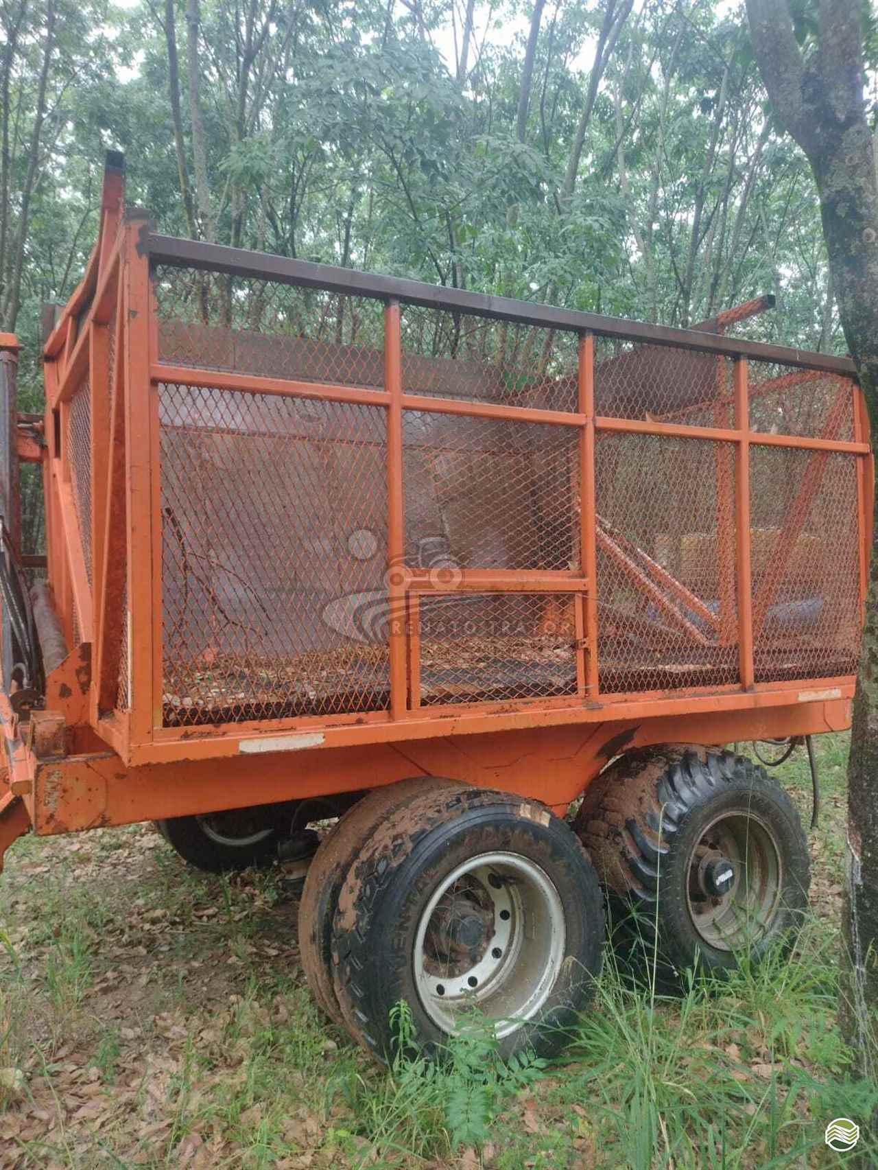IMPLEMENTOS AGRICOLAS TRANSBORDO TRANSBORDO DE AMENDOIN Renato Trator IBITINGA SÃO PAULO SP