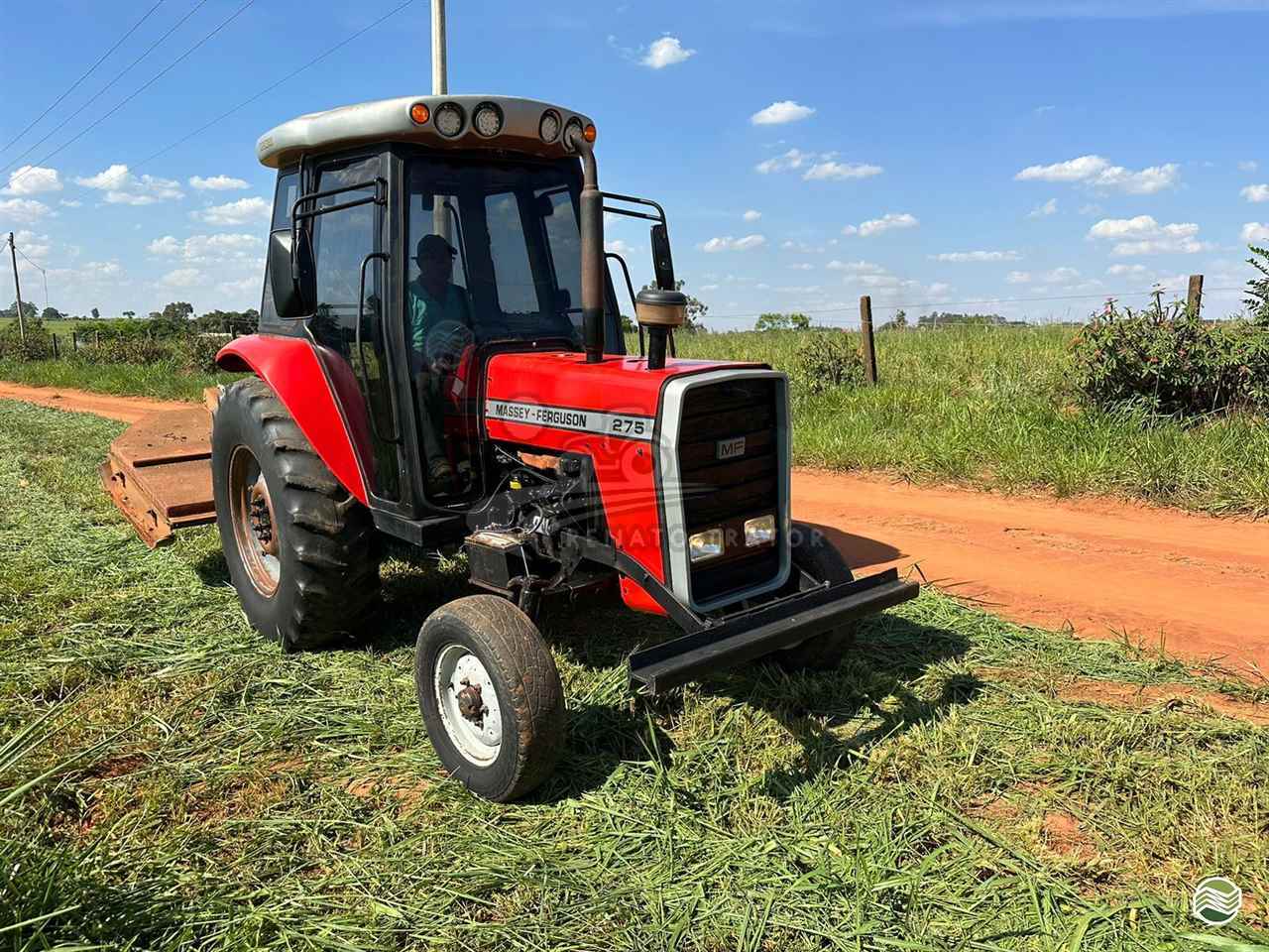 TRATOR MASSEY FERGUSON MF 275 Tração 4x2 Casa de Implementos Agrícolas IBITINGA SÃO PAULO SP