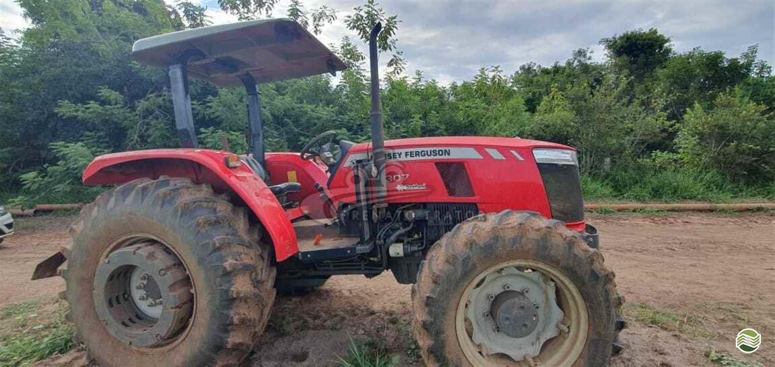 TRATOR MASSEY FERGUSON MF 4307 Tração 4x4 Renato Trator IBITINGA SÃO PAULO SP