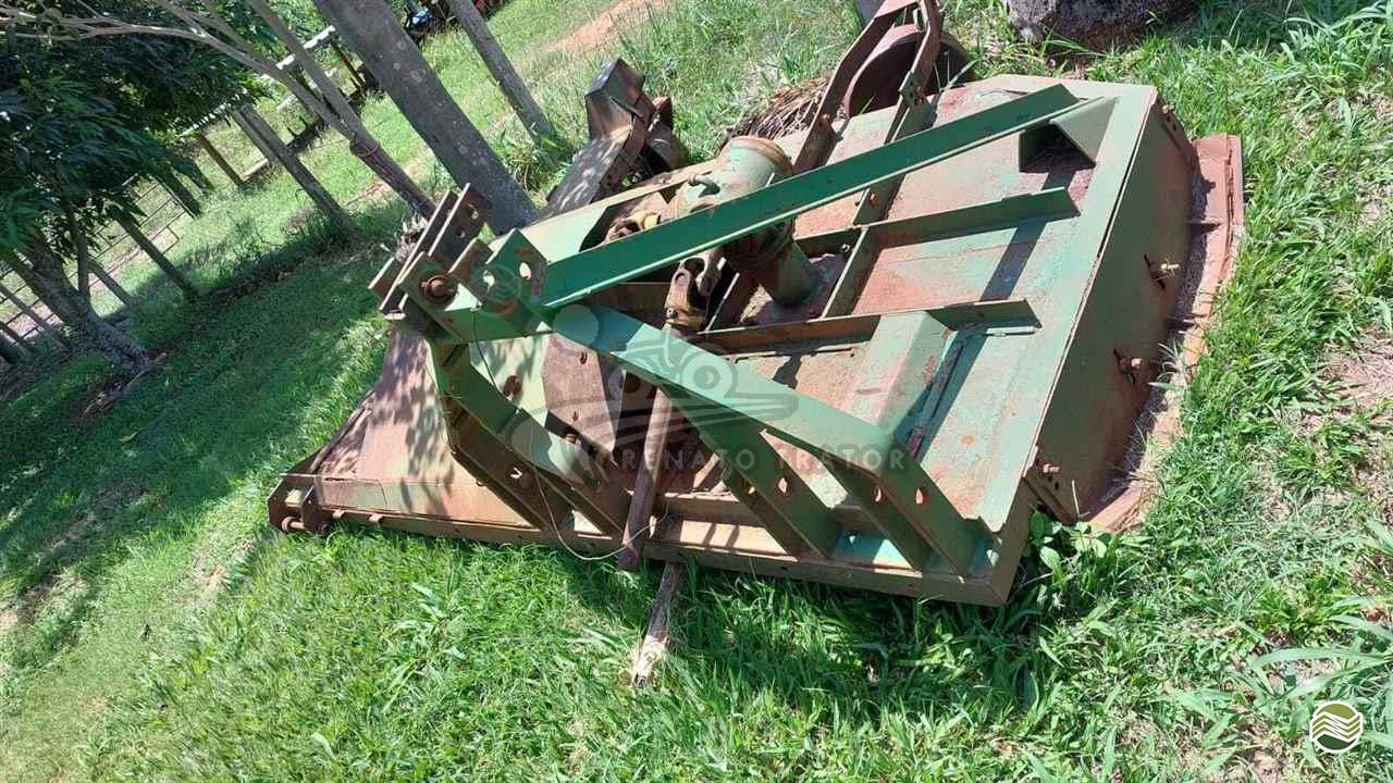 IMPLEMENTOS AGRICOLAS ROCADEIRA ROCADEIRA ARRASTO Renato Trator IBITINGA SÃO PAULO SP