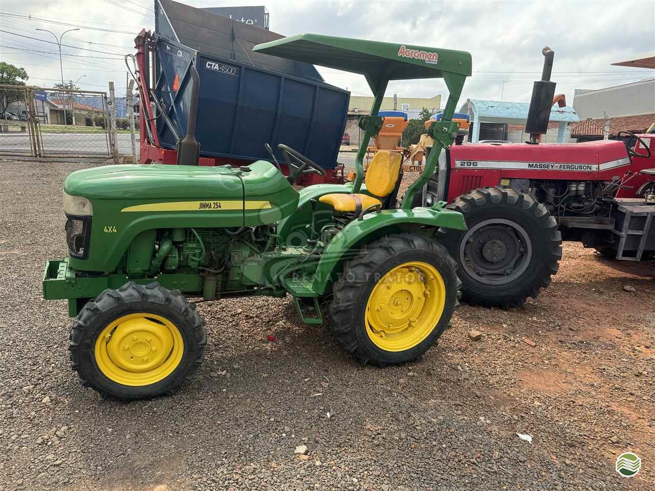 TRATOR JINMA BR JINMA 254 Tração 4x4 Renato Trator IBITINGA SÃO PAULO SP