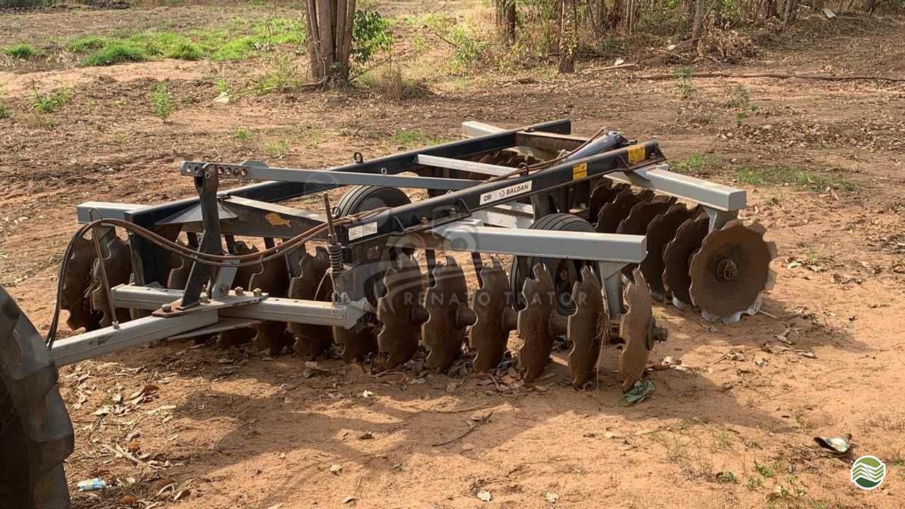 IMPLEMENTOS AGRICOLAS GRADE INTERMEDIÁRIA INTERMEDIÁRIA 28 DISCOS Renato Trator IBITINGA SÃO PAULO SP