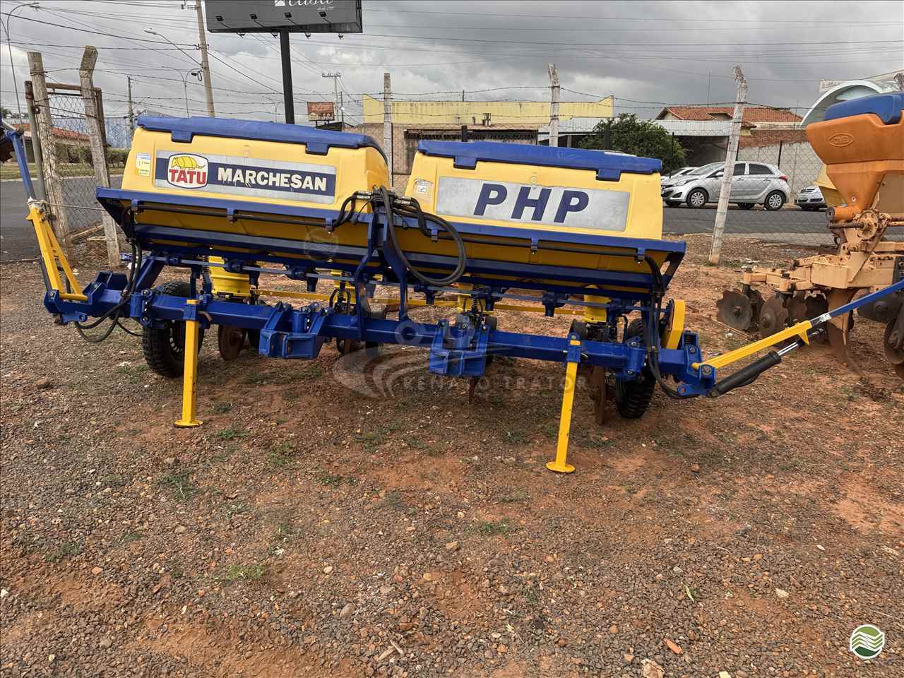 PLANTADEIRA TATU PHP Renato Trator IBITINGA SÃO PAULO SP