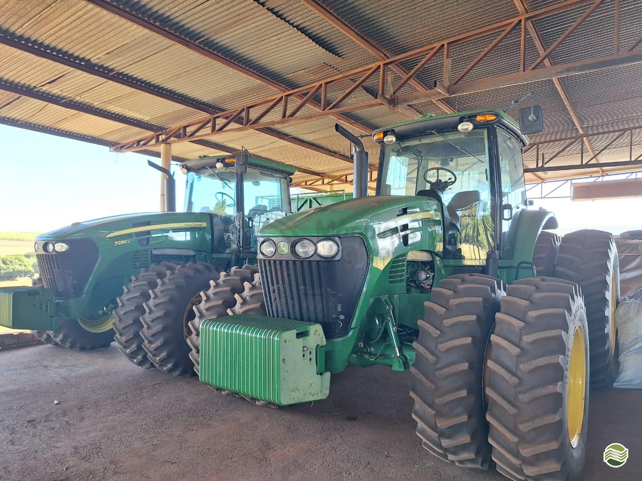 JOHN DEERE 7230J de MS Máquinas Agrícolas