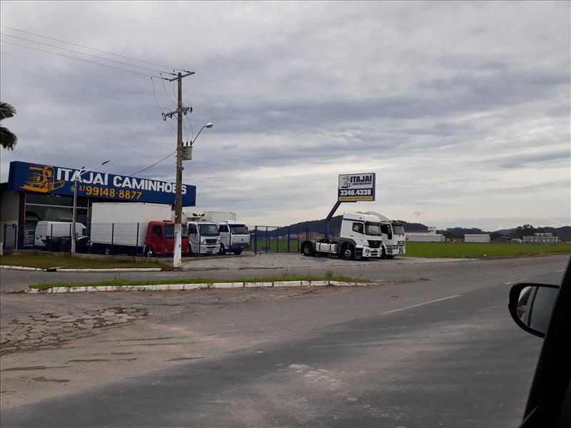 Itajai Caminhões na cidade de NAVEGANTES/SC