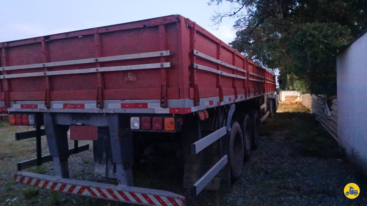 CARRETA SEMI-REBOQUE PORTA-CONTAINER Itajai Caminhões NAVEGANTES SANTA CATARINA SC