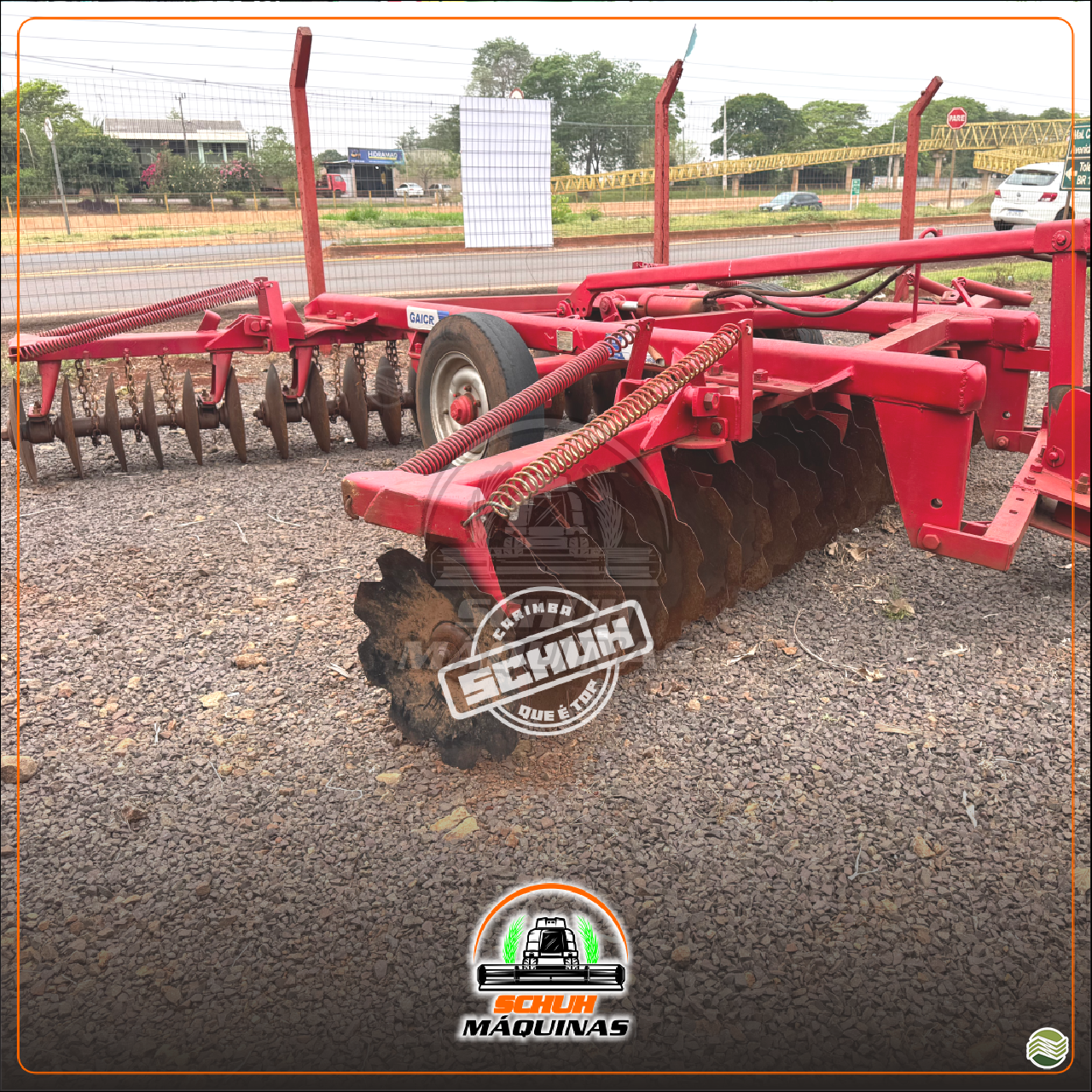IMPLEMENTOS AGRICOLAS GRADE NIVELADORA NIVELADORA 48 DISCOS Schuh Máquinas MARECHAL CANDIDO RONDON PARANÁ PR