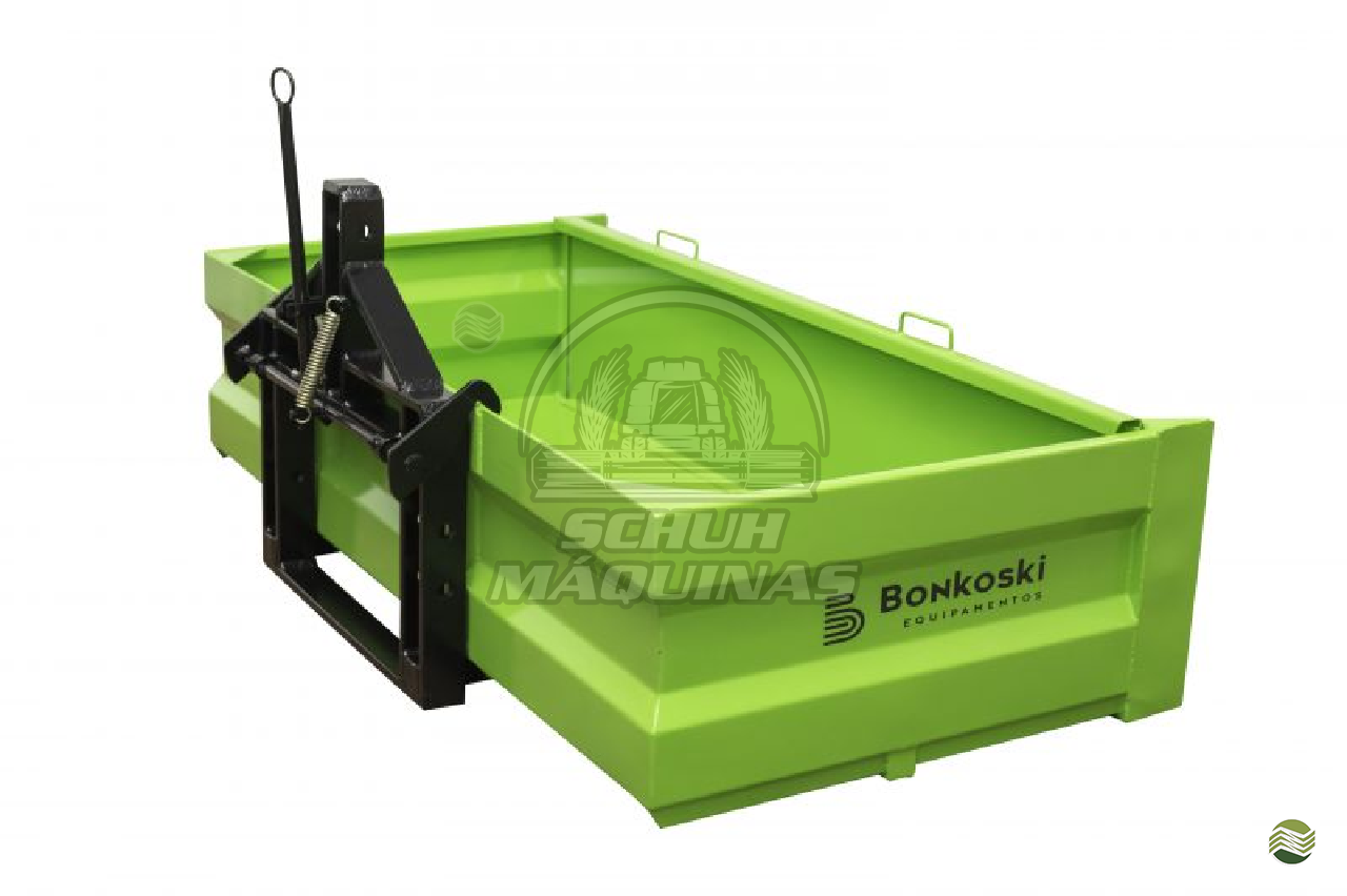 IMPLEMENTOS AGRICOLAS PLATAFORMA PARA TRATOR BASCULANTE RASPADEIRA Schuh Máquinas MARECHAL CANDIDO RONDON PARANÁ PR