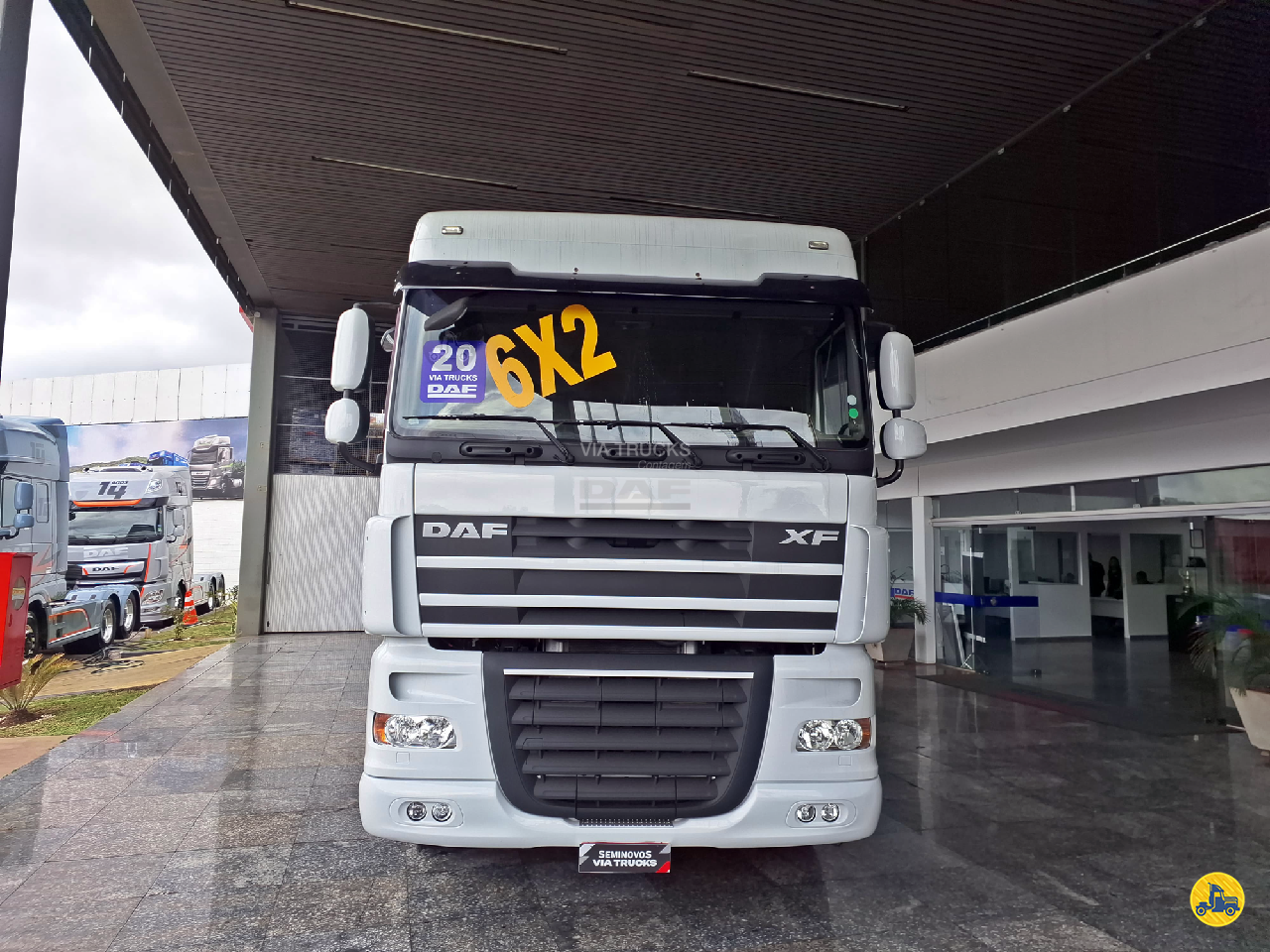 CAMINHAO DAF DAF XF105 460 Cavalo Mecânico Cavalo 6x2 Via Trucks - DAF CONTAGEM MINAS GERAIS MG