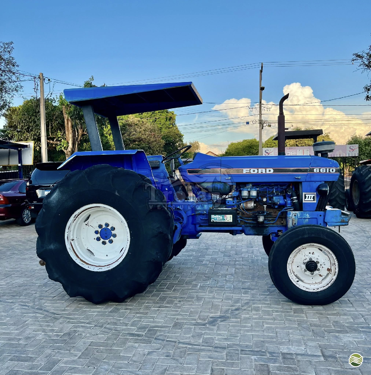 TRATOR FORD FORD 6610 Tração 4x2 Troia Veiculos  PATO BRAGADO PARANÁ PR