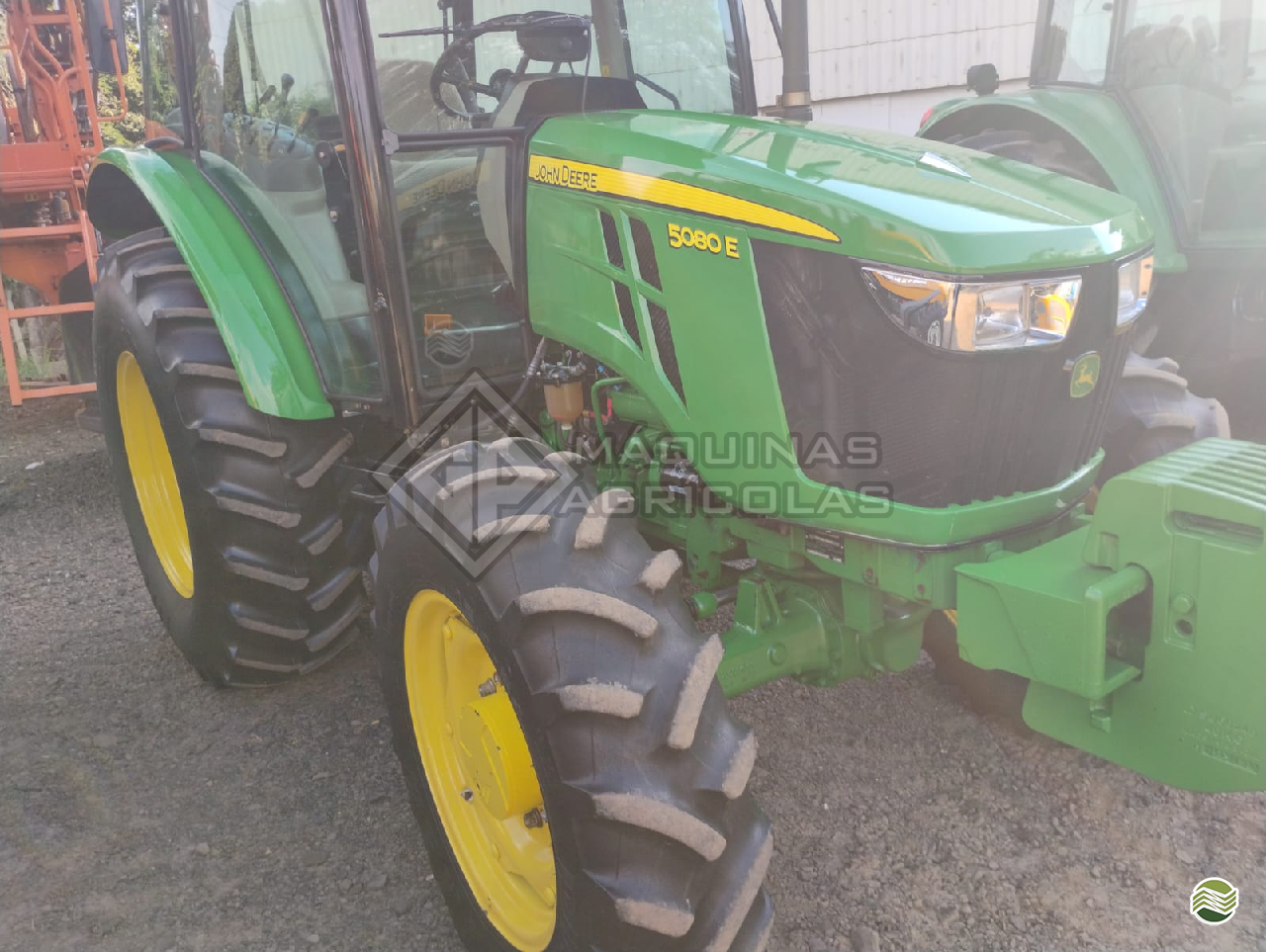 TRATOR JOHN DEERE JOHN DEERE 5080E Tração 4x4 GP Máquinas Agrícolas MARINGA PARANÁ PR
