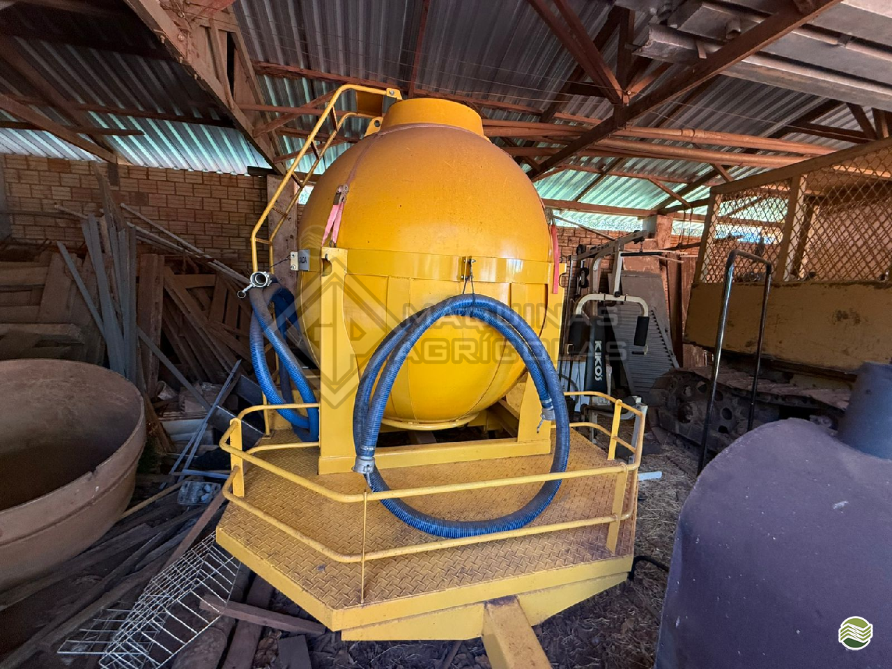 IMPLEMENTOS AGRICOLAS MISTURADOR MISTURADOR DE CALDAS GP Máquinas Agrícolas MARINGA PARANÁ PR