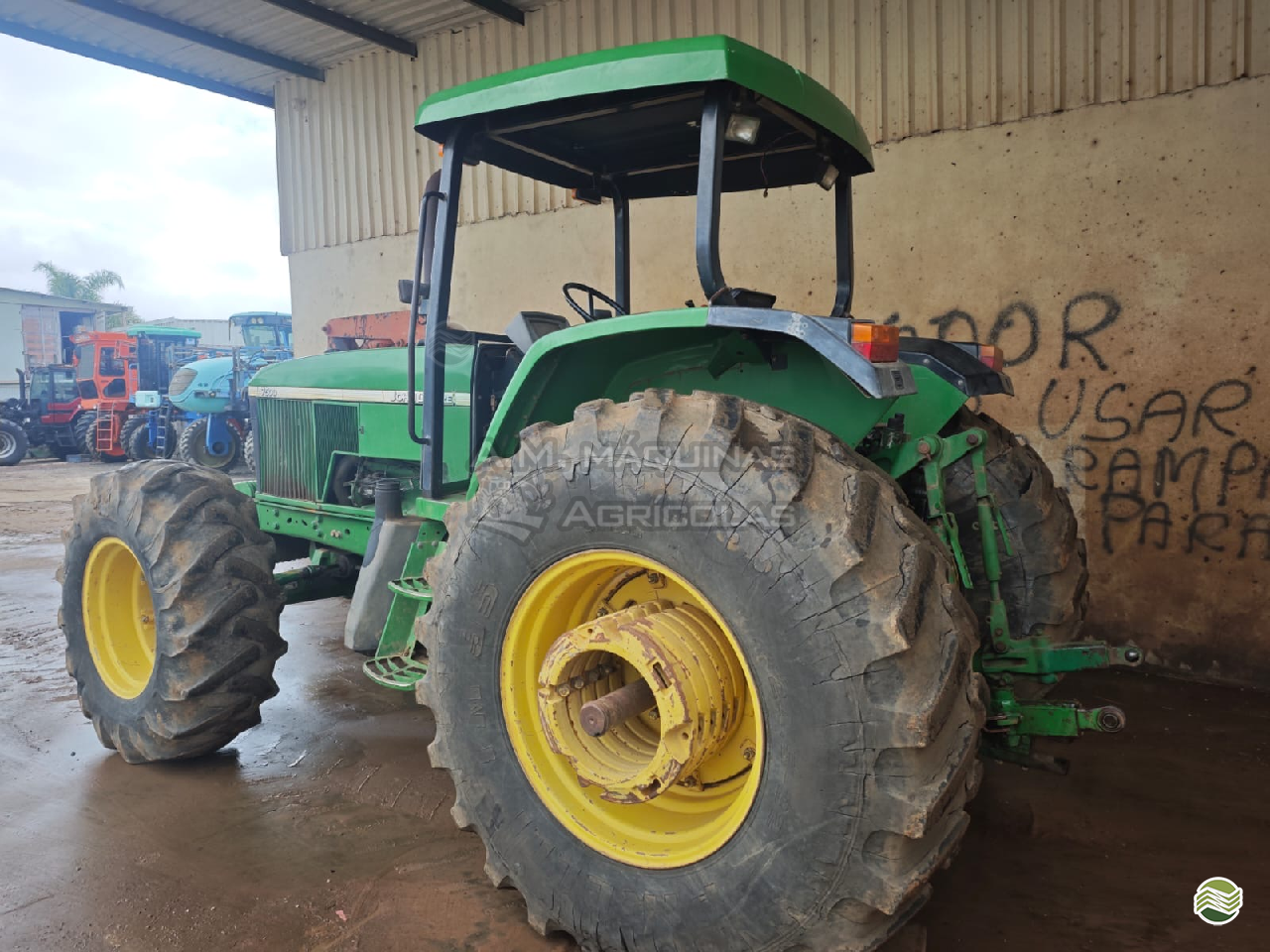 TRATOR JOHN DEERE JOHN DEERE 7500 Tração 4x4 A.M. Máquinas Agrícolas   PONTA GROSSA PARANÁ PR