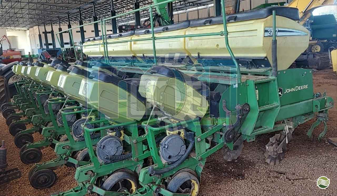 PLANTADEIRA JOHN DEERE PLANTADEIRAS 2117 Moi Maquinas e Implementos Agricolas PORTO NACIONAL TOCANTINS TO
