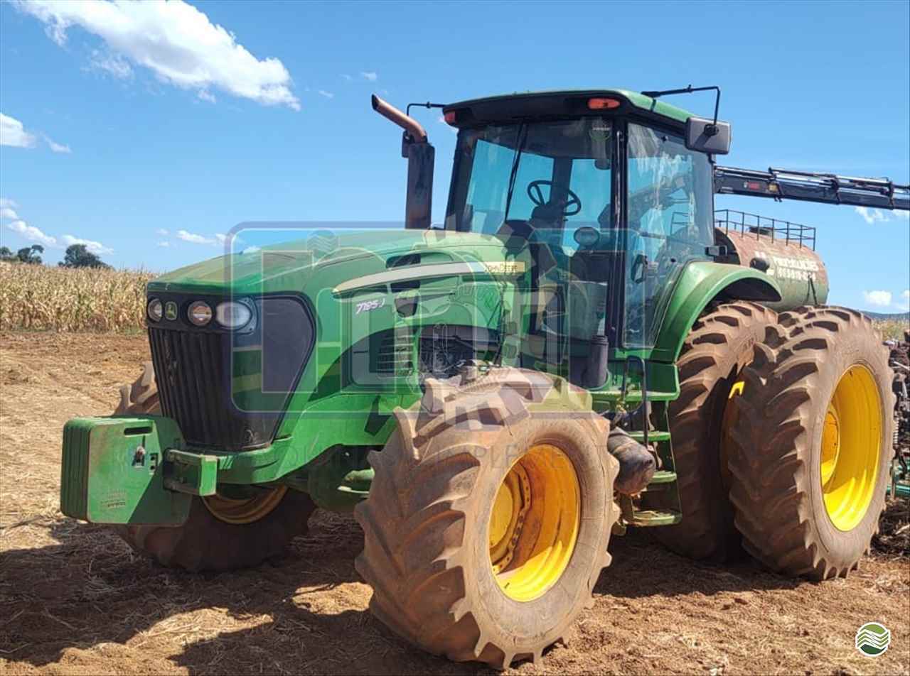 TRATOR JOHN DEERE JOHN DEERE 7195J Tração 4x4 Moi Maquinas e Implementos Agricolas PORTO NACIONAL TOCANTINS TO