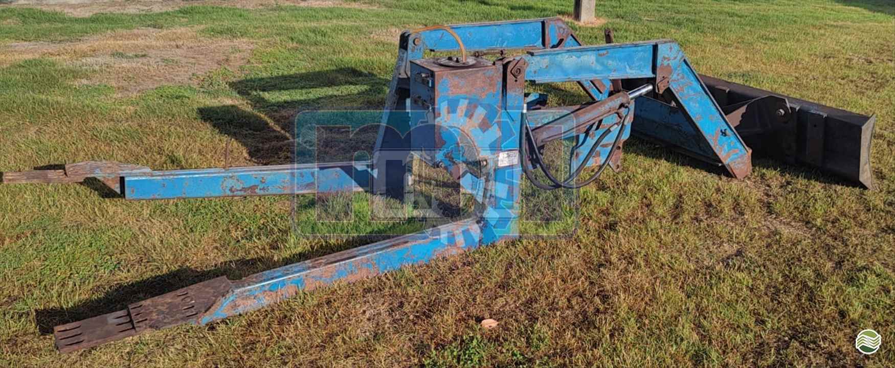 IMPLEMENTOS AGRICOLAS LÂMINA FRONTAL Moi Maquinas e Implementos Agricolas PORTO NACIONAL TOCANTINS TO