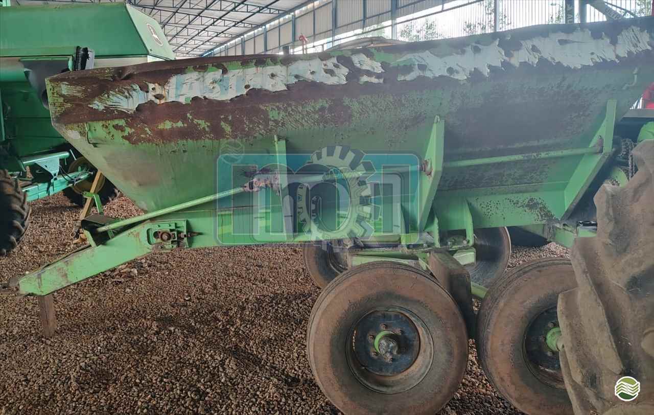 IMPLEMENTOS AGRICOLAS DISTRIBUIDOR CALCÁRIO 7500 Kg Moi Maquinas e Implementos Agricolas PORTO NACIONAL TOCANTINS TO