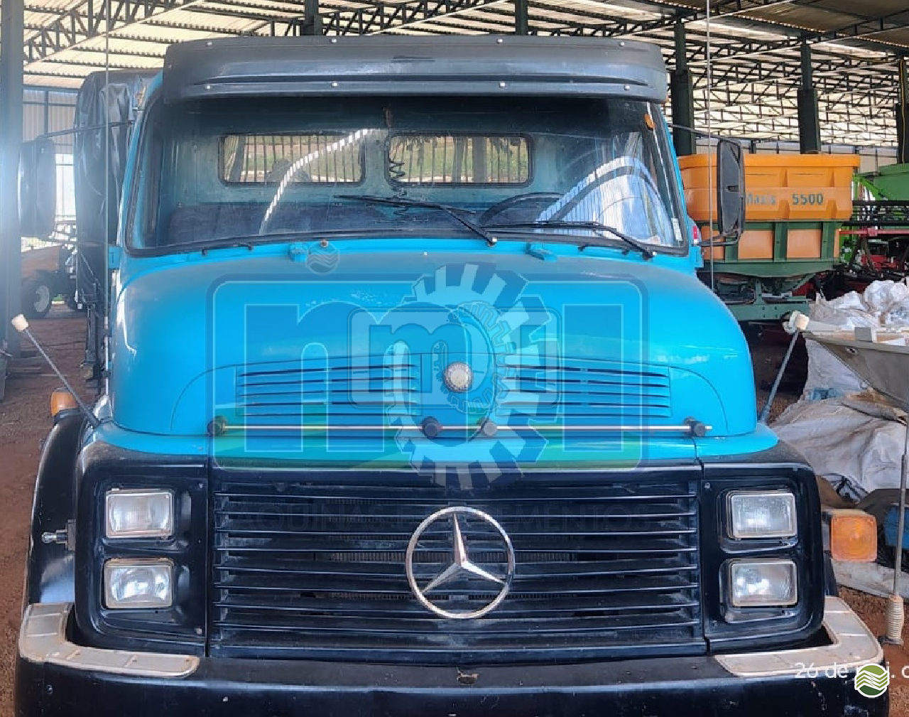 CAMINHAO MERCEDES-BENZ MB 1113 Graneleiro Truck 6x2 Moi Maquinas e Implementos Agricolas PORTO NACIONAL TOCANTINS TO