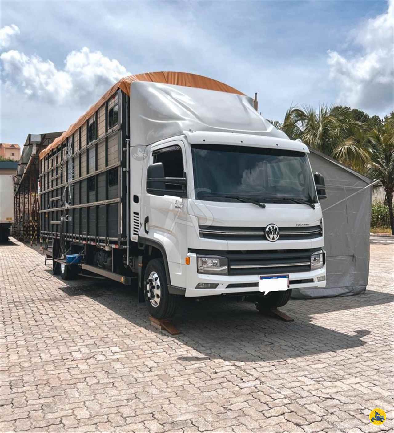 CAMINHAO VOLKSWAGEN VW 11180 Motorhome Toco 4x2 Alex Ozório Caminhões SAO JOSE DOS CAMPOS SÃO PAULO SP