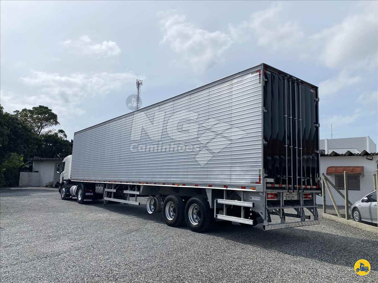 CARRETA SEMI-REBOQUE BAU FURGÃO NG Caminhões TIJUCAS SANTA CATARINA SC