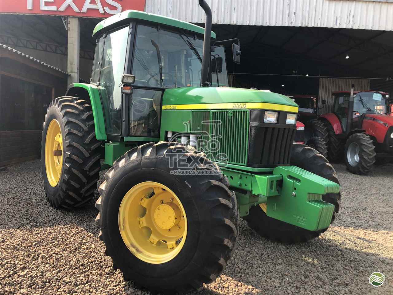 TRATOR JOHN DEERE JOHN DEERE 6605 Tração 4x4 Agro Texas Máquinas Agrícolas VITORINO PARANÁ PR
