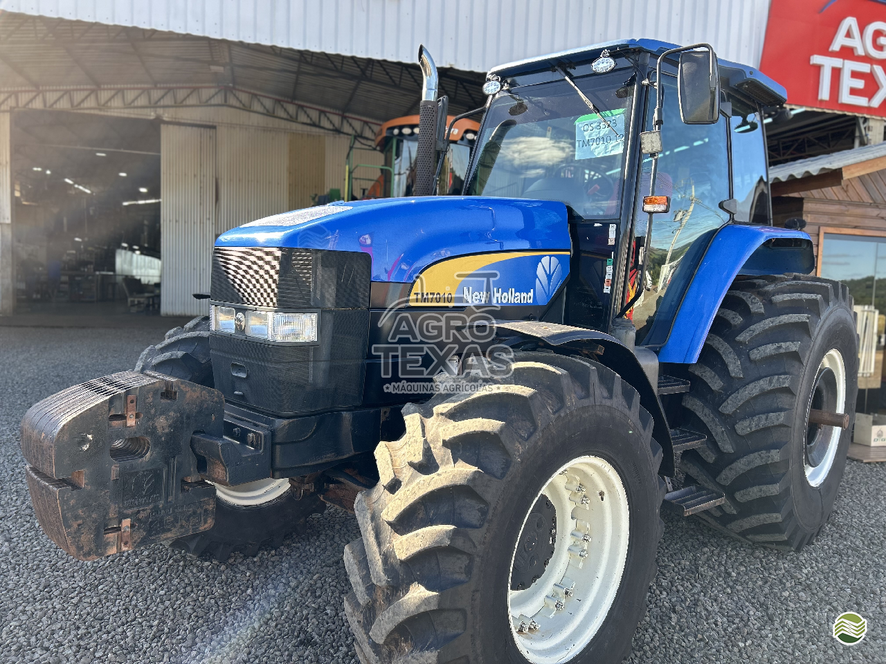TRATOR NEW HOLLAND NEW TM 7010 Tração 4x4 Agro Texas Máquinas Agrícolas VITORINO PARANÁ PR