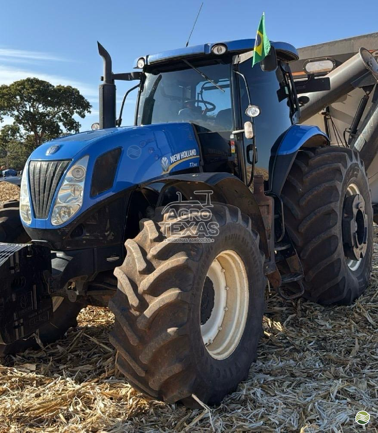 TRATOR NEW HOLLAND NEW T7 245 Tração 4x4 Agro Texas Máquinas Agrícolas VITORINO PARANÁ PR
