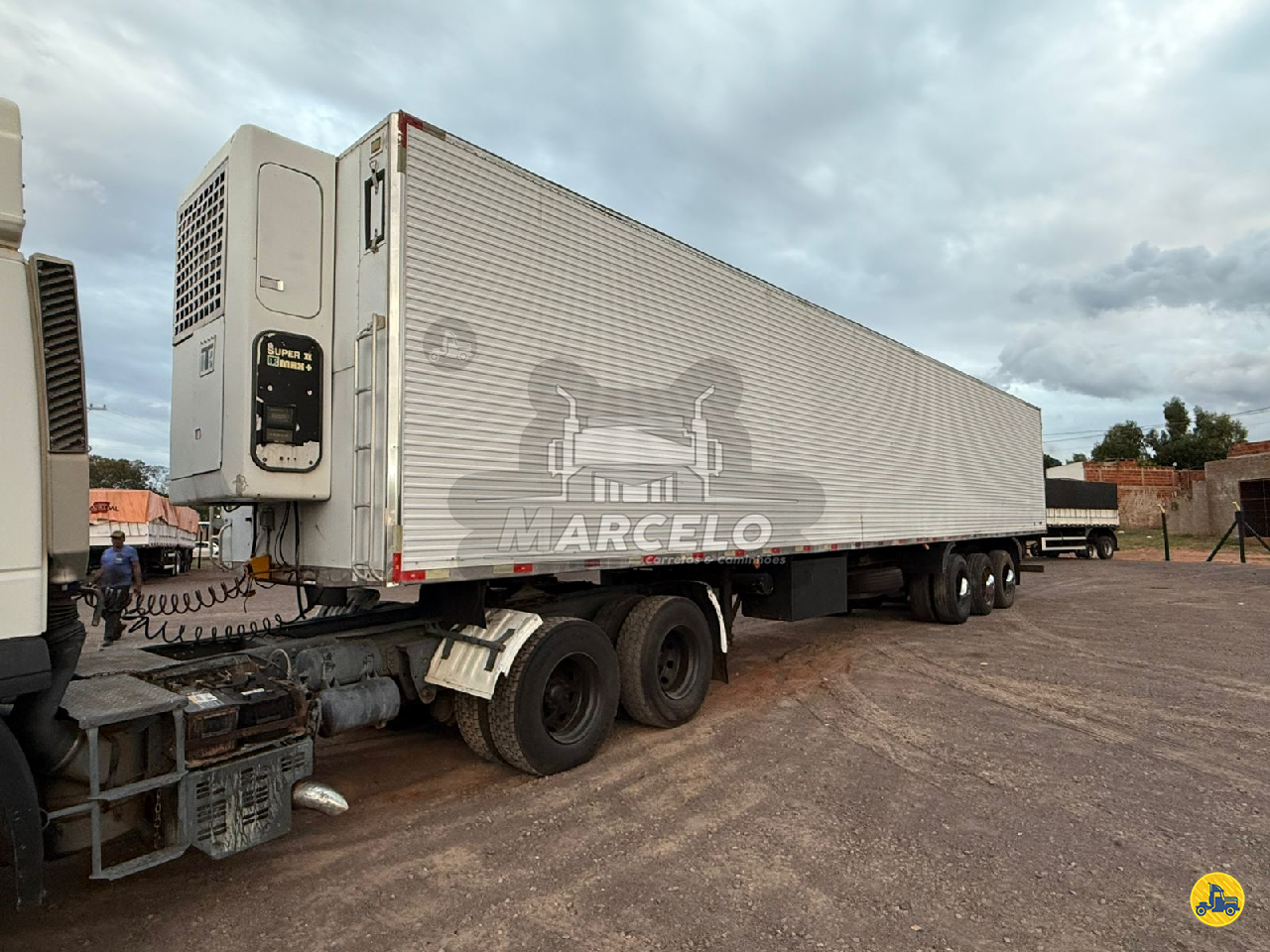 CARRETA SEMI-REBOQUE FRIGORIFICO Marcelo Carretas e Caminhões REGENTE FEIJO SÃO PAULO SP