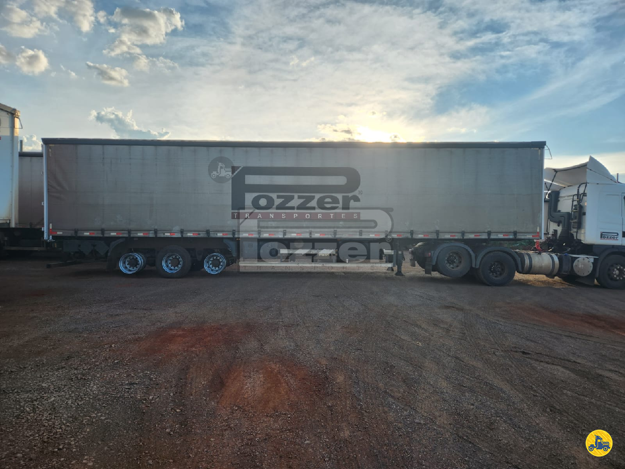 CARRETA SEMI-REBOQUE BAU SIDER Reta Pozzer Seminovos LONDRINA PARANÁ PR
