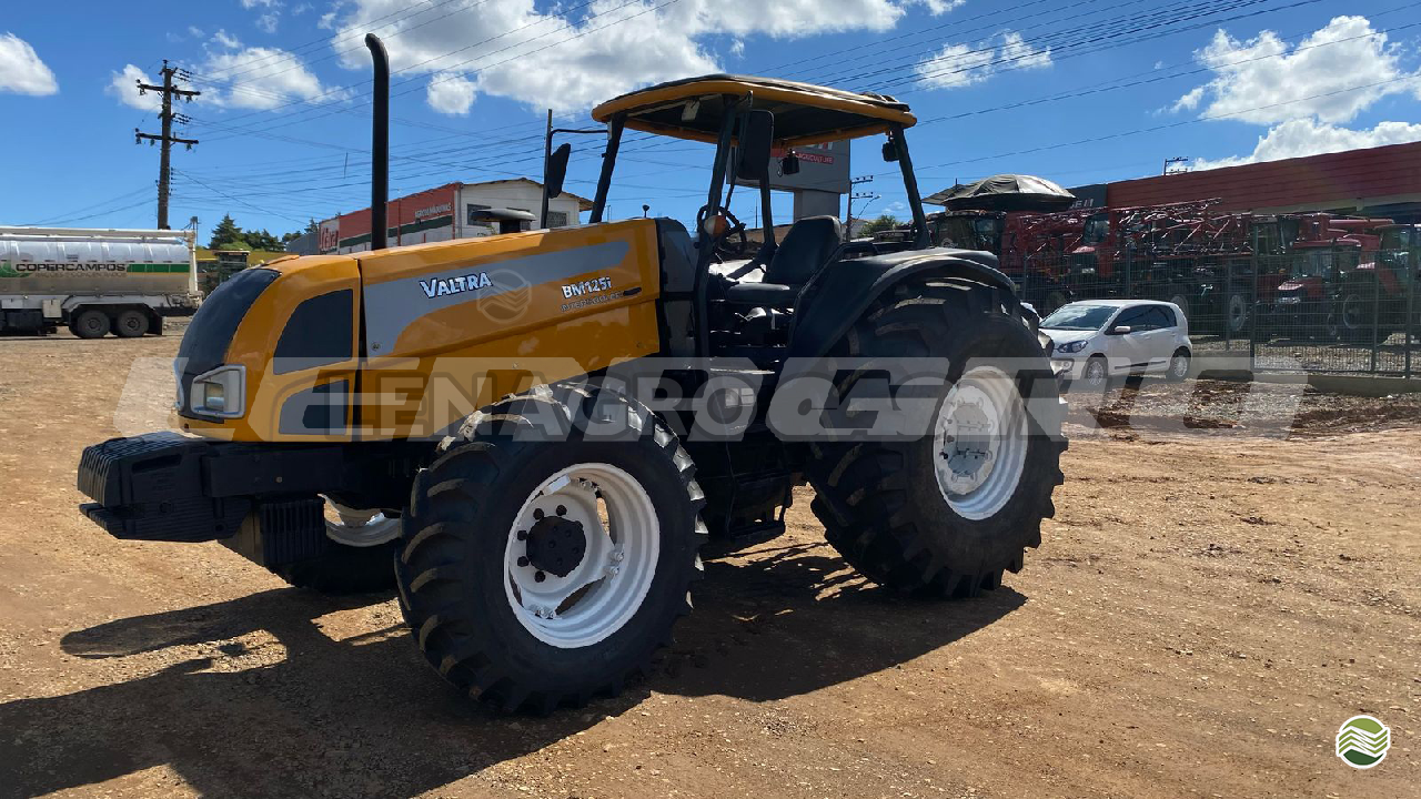 TRATOR VALTRA VALTRA BM 125 Tração 4x4 Lenagro - Case CAMPOS NOVOS SANTA CATARINA SC