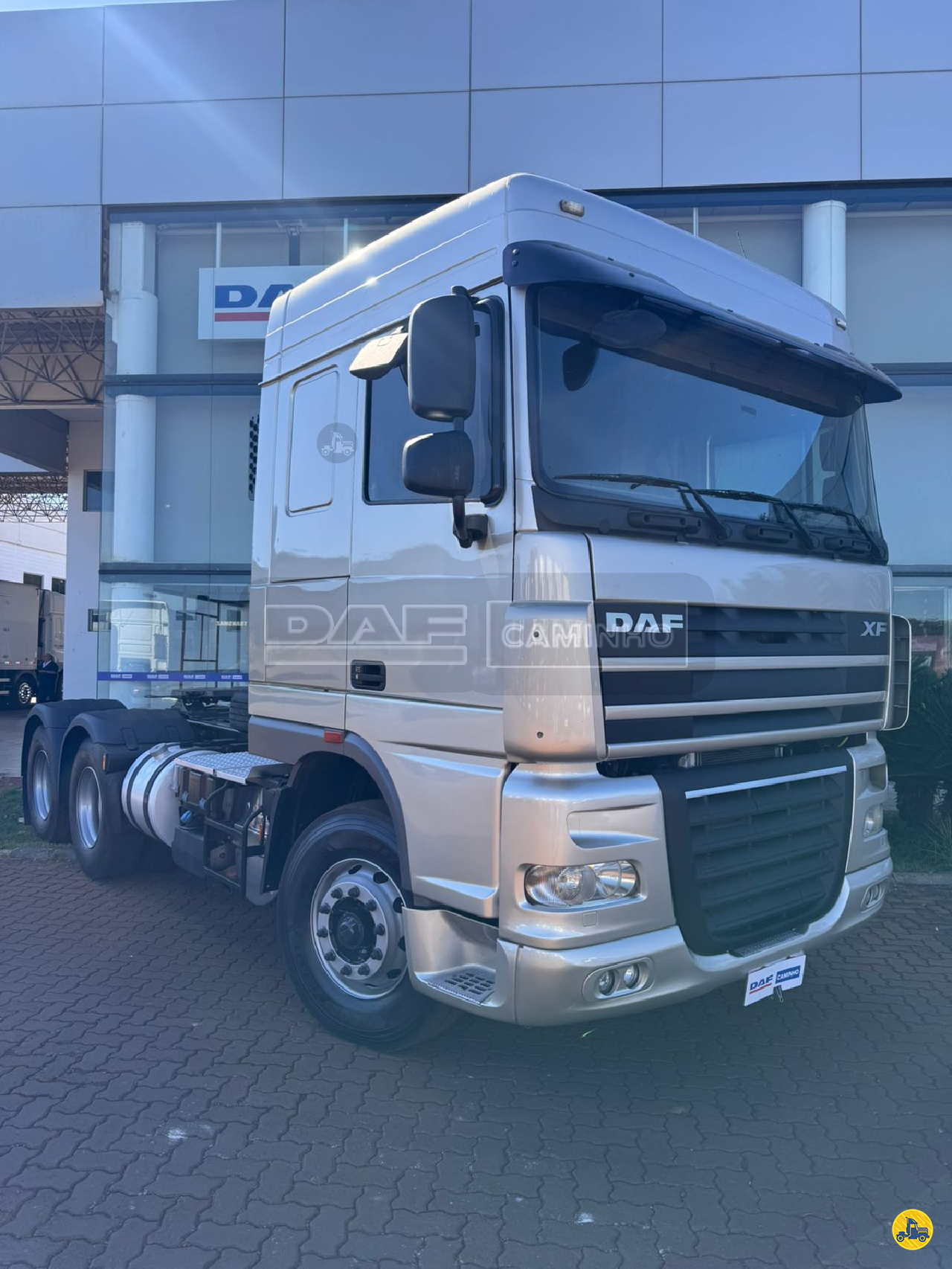CAMINHAO DAF DAF XF FTT 105 510 Cavalo Mecânico Cavalo 6x4 DAF Caminho Caminhões - Ribeirão Preto RIBEIRAO PRETO SÃO PAULO SP