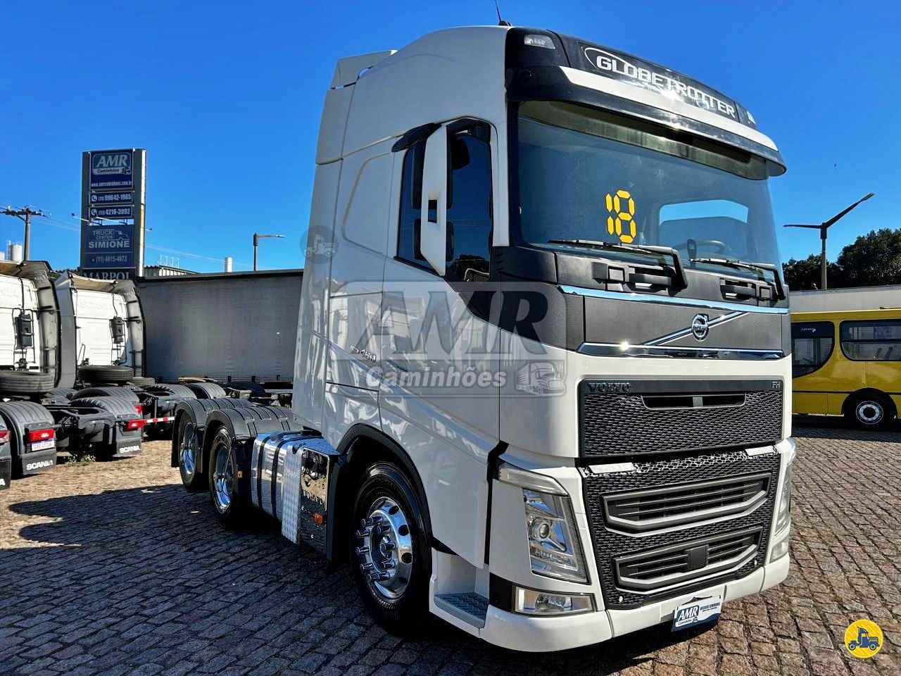 VOLVO FH 460 de AMR Caminhões