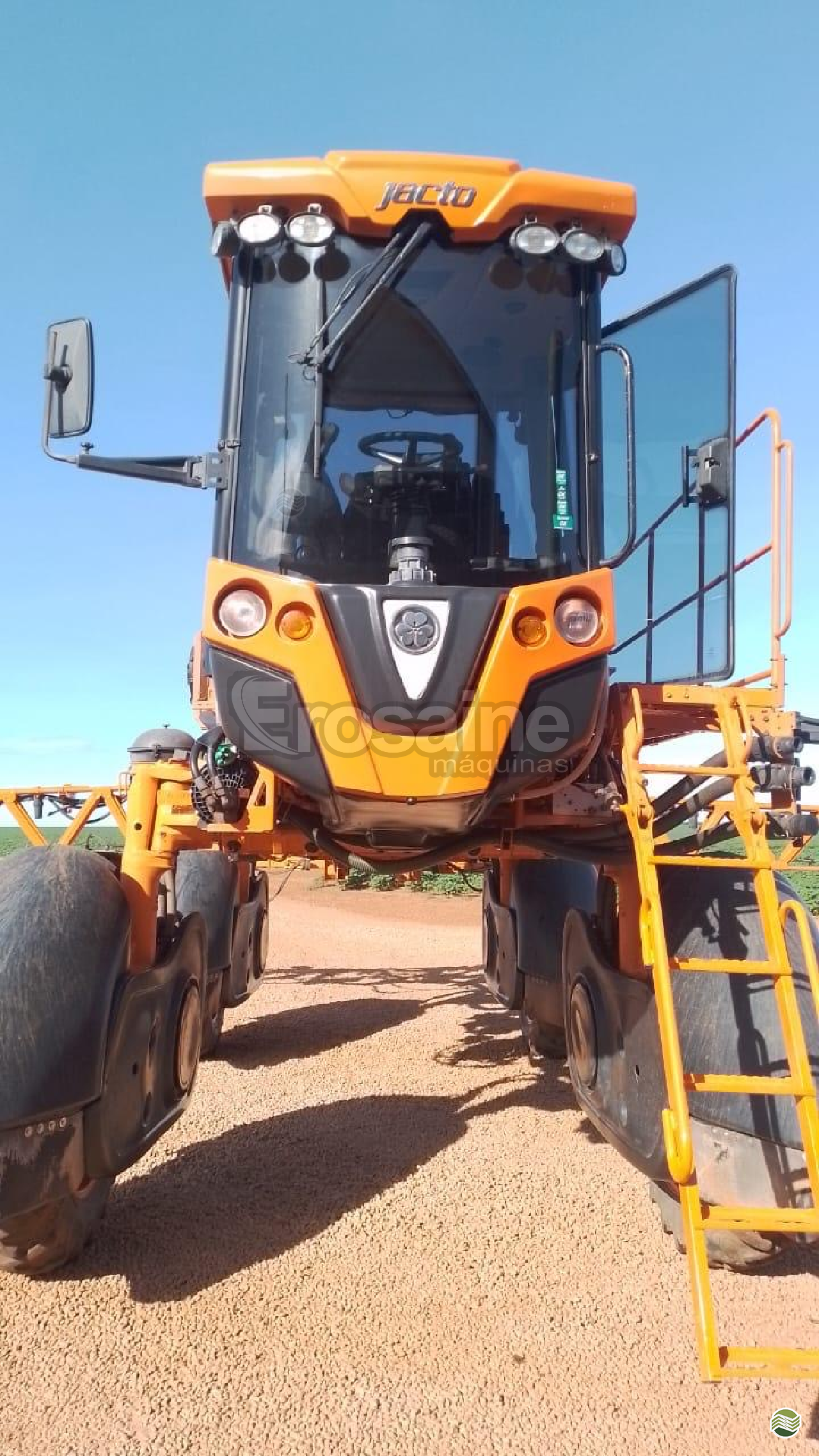 PULVERIZADOR JACTO UNIPORT 2530 Tração 4x4 Erosaine Máquinas - Jacto PRIMAVERA DO LESTE MATO GROSSO MT
