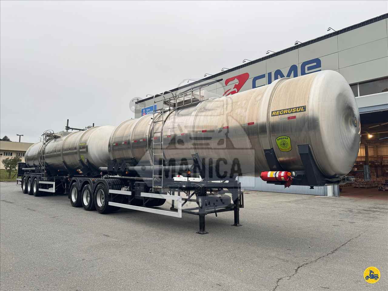 CARRETA BITREM 9 EIXOS TANQUE INOX Manica Caminhões CURITIBA PARANÁ PR