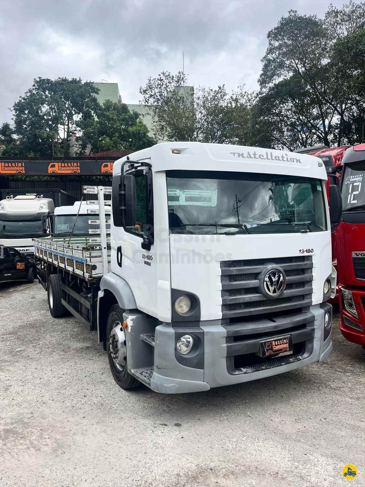 CAMINHAO VOLKSWAGEN VW 13180 Carga Seca Toco 4x2 Rossini Caminhões SAO BERNARDO DO CAMPO SÃO PAULO SP